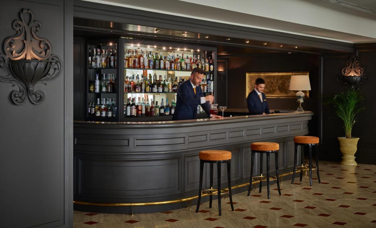 Fonteverde Lifestyle & Thermal Retreat - The Leading Hotels Of The World ซานกัสชาโน ดี บาญญี ภายนอก รูปภาพ The bar at the hotel