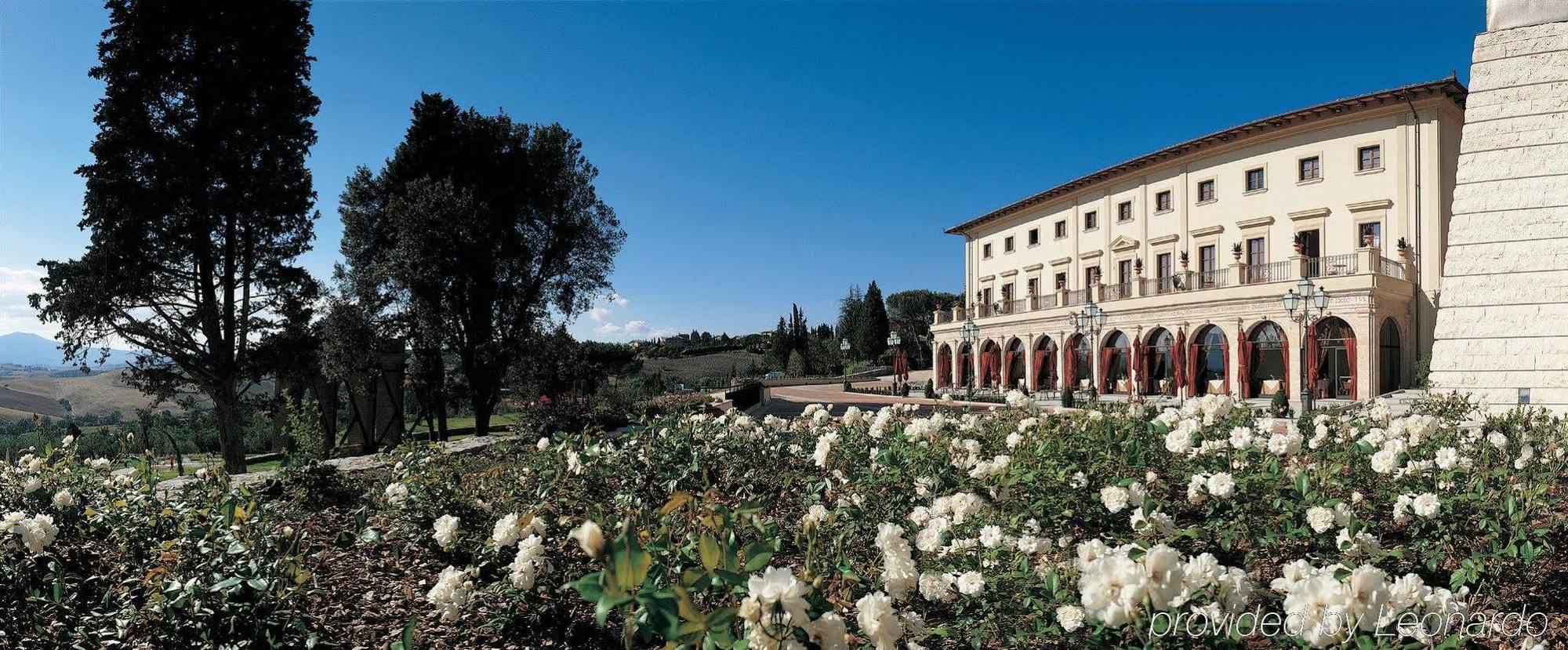 Fonteverde Lifestyle & Thermal Retreat - The Leading Hotels Of The World ซานกัสชาโน ดี บาญญี ภายนอก รูปภาพ The International Rose Test Garden